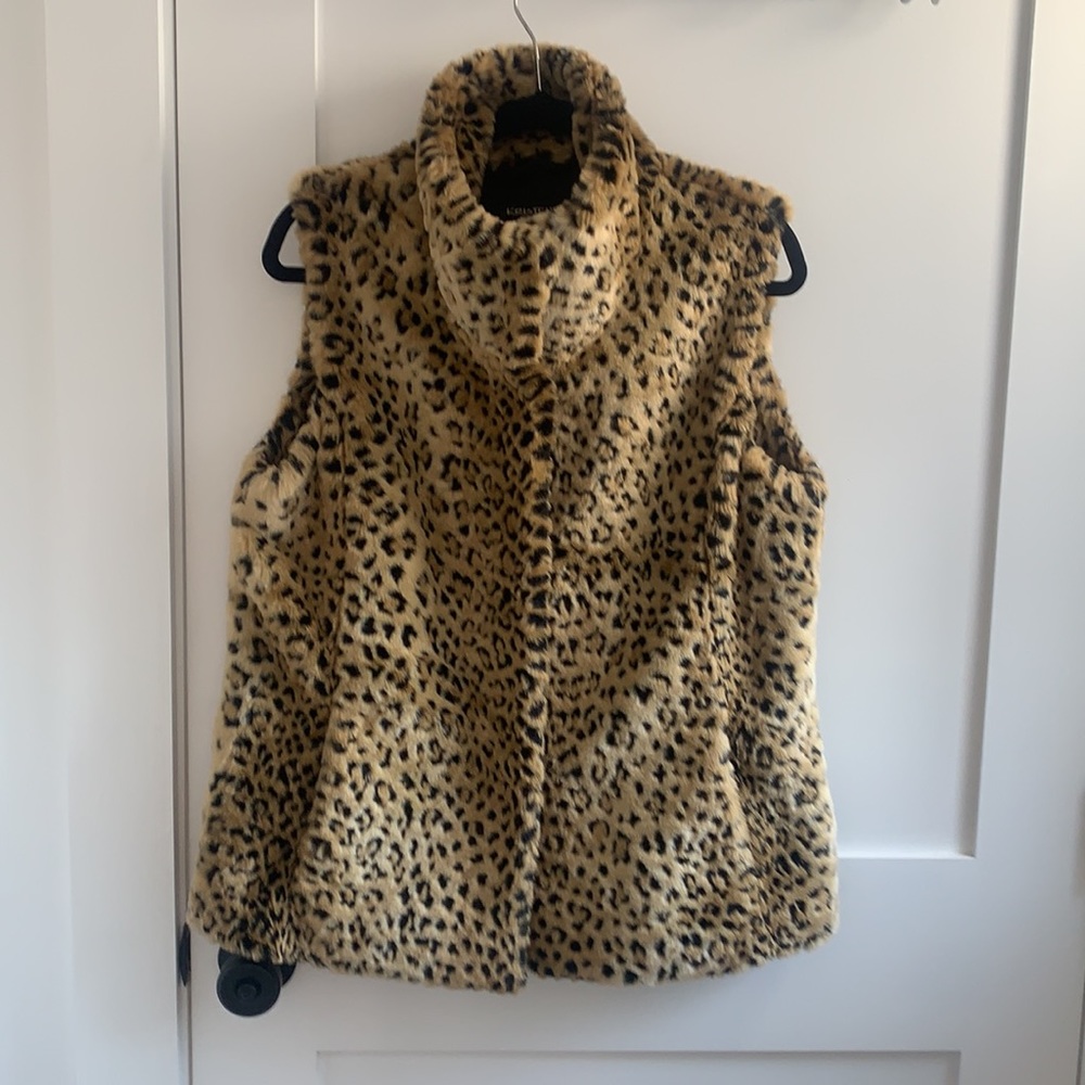 Kristen Blake Faux Fur Cheetah Vest - L